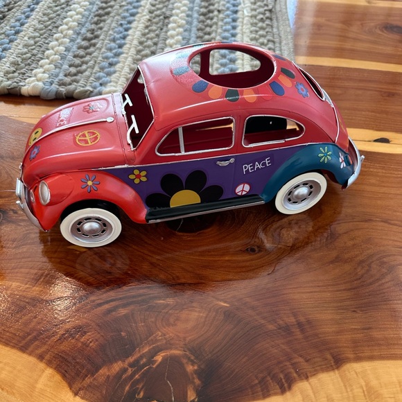 Colorful Peace and Flower Toy Car - Picture 1 of 4